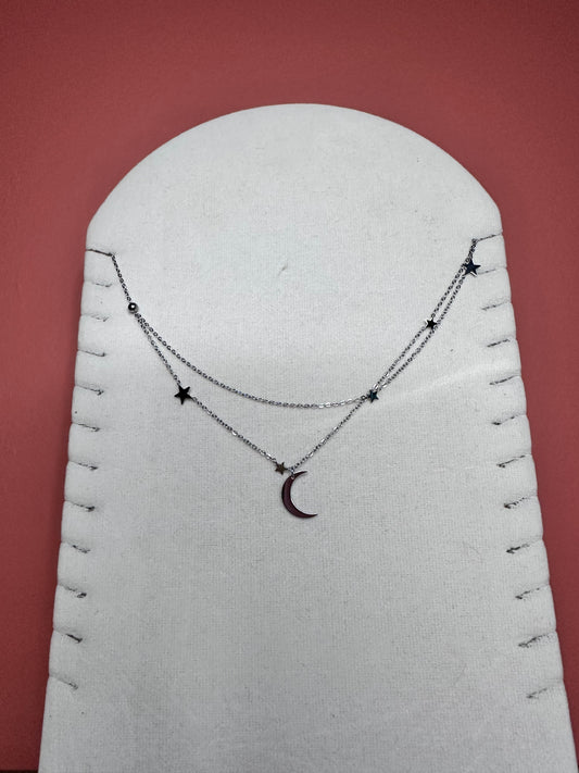 Collier Moon